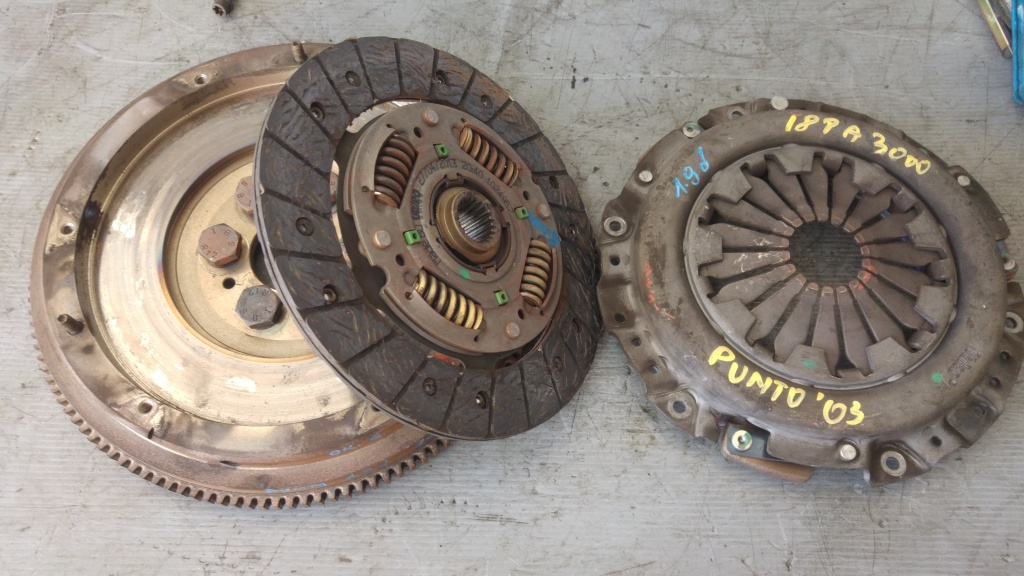Kit ambreiaj 1.9 d 188a3000 fiat punto 188 1999-2012 disc 7,3 mm