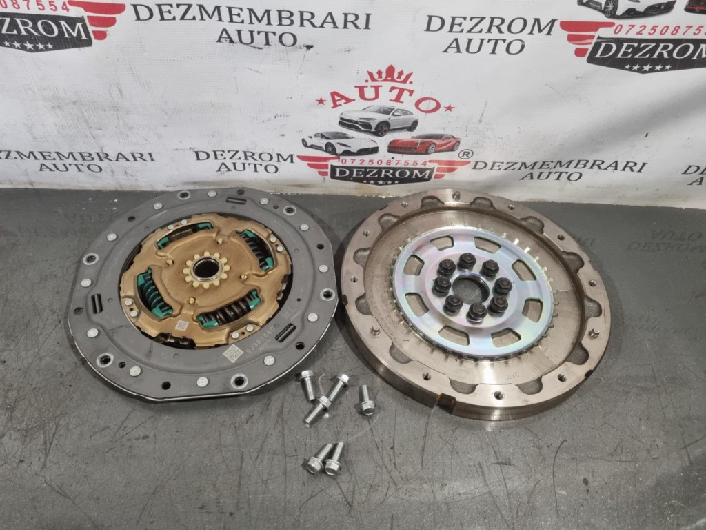 Kit ambreiaj 31270-33030 Toyota Camry 2.5i Hybrid