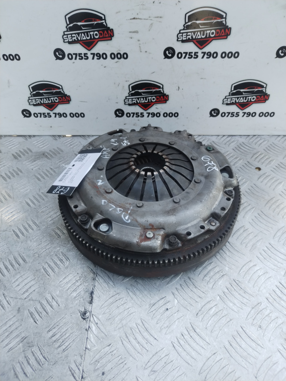 Kit ambreiaj 5+1 masa simpla Volkswagen Polo 4 (2001-2005) 1.4 Motorina 2004, AMF