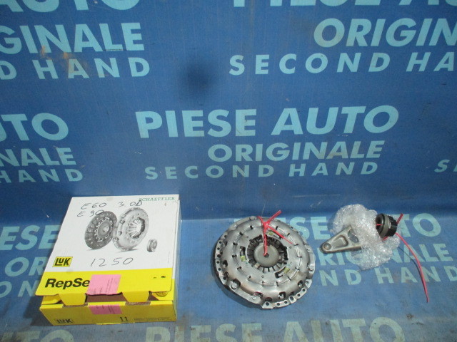 Kit ambreiaj BMW E60 525d 3.0d M57ND3; LUK624337100 (piese noi)