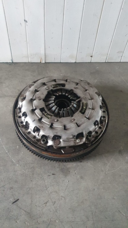 Kit ambreiaj BMW seria 1 E81 E87