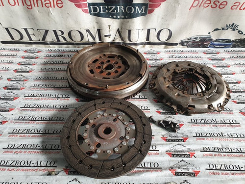 Kit ambreiaj complet CITROËN DS5 2.0 HDi Hybrid4 163cp coduri : 9800777080 / 9672210080 / 967221238...