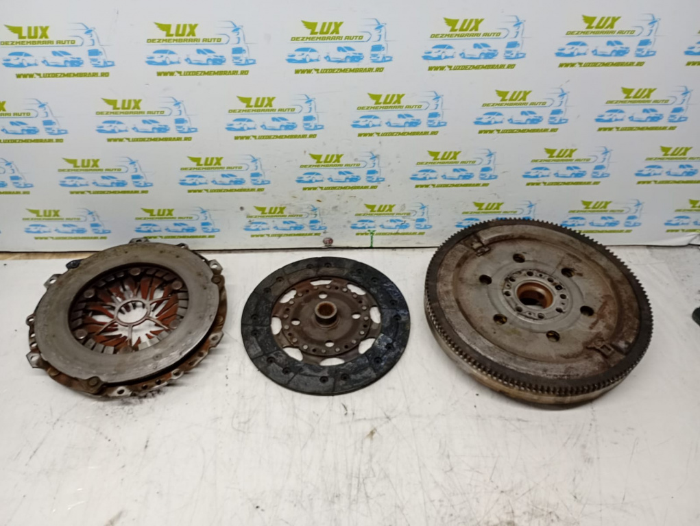 Kit ambreiaj cu volanta cu masa dubla 9672210080 2.0 hdi RH02 HYBRID Citroen DS5 [2012 - 2015]