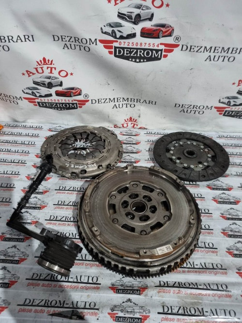 Kit ambreiaj Dacia Dokker 1.3 TCe 131cp coduri : 301010007R / 302053062R / 123100461R