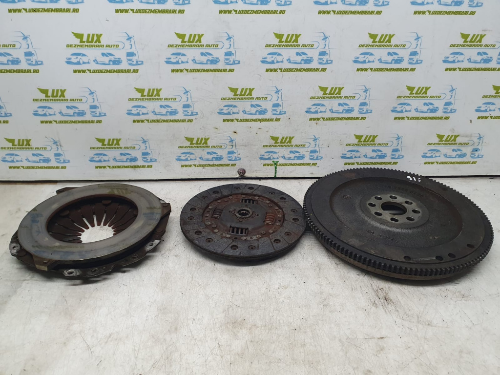 Kit ambreiaj masa simpla 131878041402 1.7 dti Y17DT Opel Astra G [1998 - 2009] 1.7 dti Y17DT