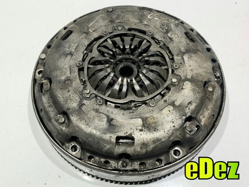 Kit ambreiaj Opel Astra J (2009-2012) A17DTS LUD 124051210