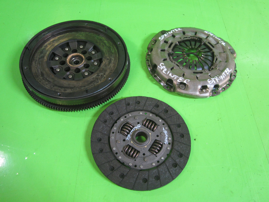 KIT AMBREIAJ PLACA / DISC / VOLANTA MASA DUBLA MERCEDES SPRINTER 311 W903 2.2 CDI 1999-2007 ⭐⭐⭐⭐⭐