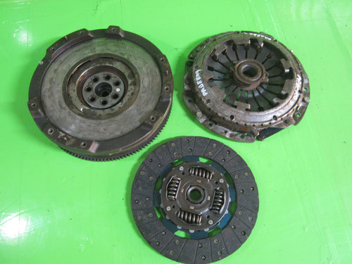 KIT AMBREIAJ PLACA / DISC / VOLANTA MASA DUBLA MITSUBISHI PAJERO III 3.2 DI-D 4X4 1999–2007 ⭐⭐...