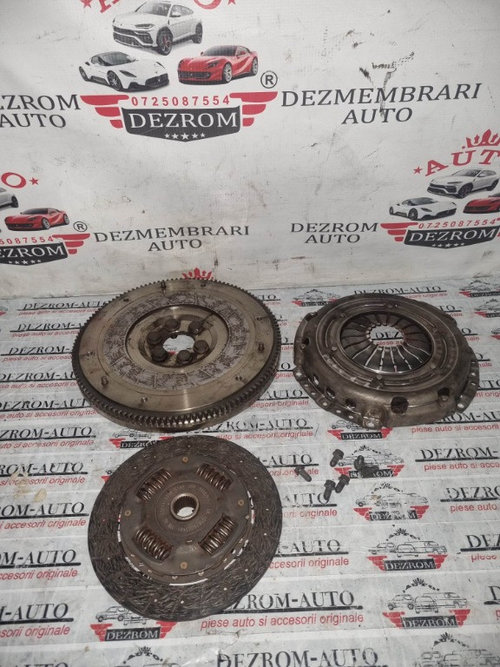 Kit ambreiaj Skoda Fabia II 1.2 60cp coduri : 03D141031A / 03D141025C