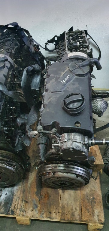 Kit ambreiaj Skoda Superb 1.9 TDI tip motor AWX