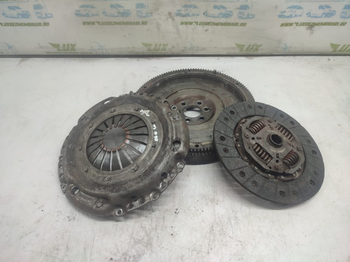 Kit ambreiaj volanta cu masa dubla 1.6 tdi CAYC Skoda Octavia 2 [facelift] [2008 - 2013] 1.6 tdi CAY...