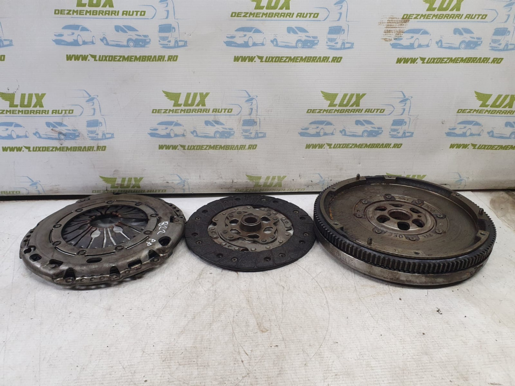 Kit ambreiaj volanta cu masa dubla 1864001694 1.9 tdi BLS Skoda Octavia 2 [2004 - 2008]