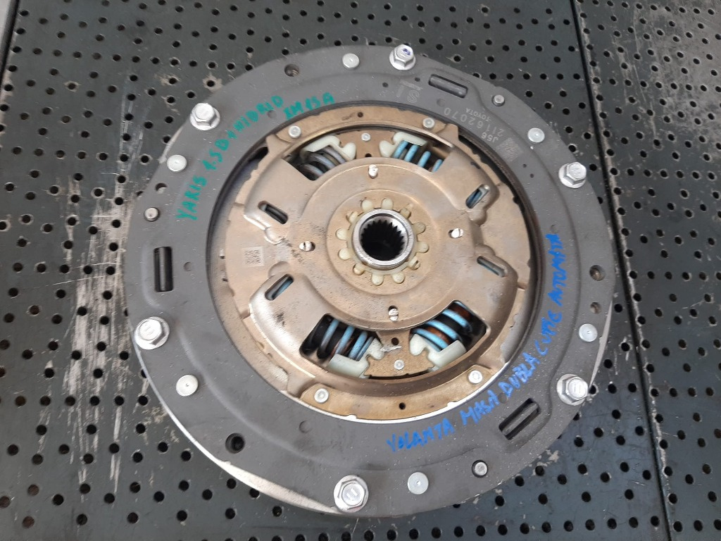 Kit ambreiaj volanta masa dubla 1.5 b xm15a toyota yaris p21 hybrid 21162070
