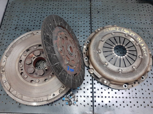 Kit ambreiaj volanta masa dubla 1.9 d multijet fiat bravo 2 192a8000 55216282