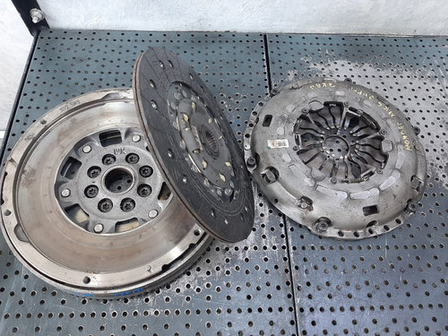 Kit ambreiaj volanta masa dubla 2.0 tdci qxba ford mondeo mk4 disc 7,7mm 8v416477db