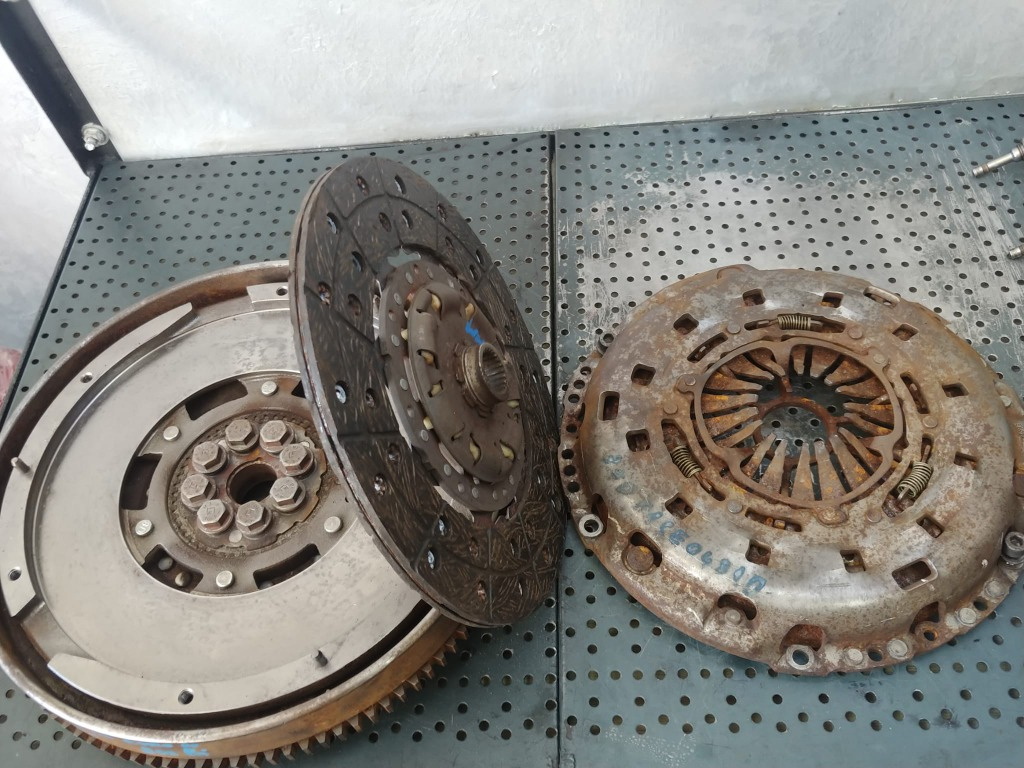 Kit ambreiaj volanta masa dubla 3.0 d f1ce0481d fiat ducato disc 9,5mm euro 4