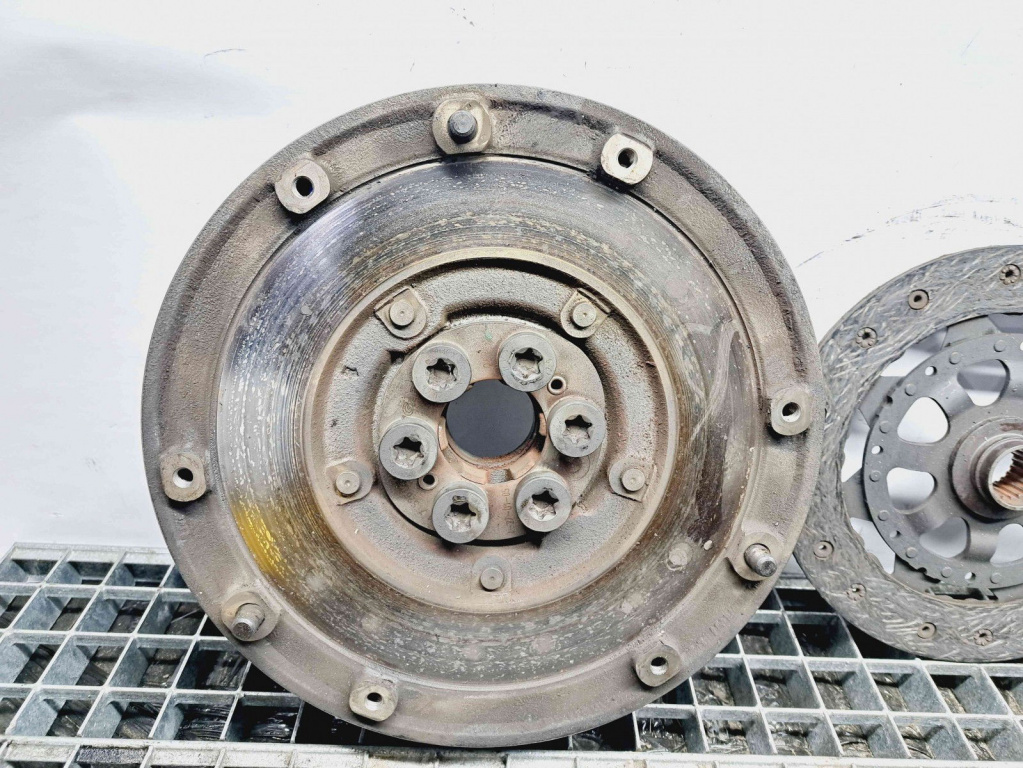 Kit ambreiaj volanta masa dubla Bmw 1 (E81, E87) [Fabr 2004-2010] OEM 1.6 Benz N45 85KW 1.6 Benz N45 85KW