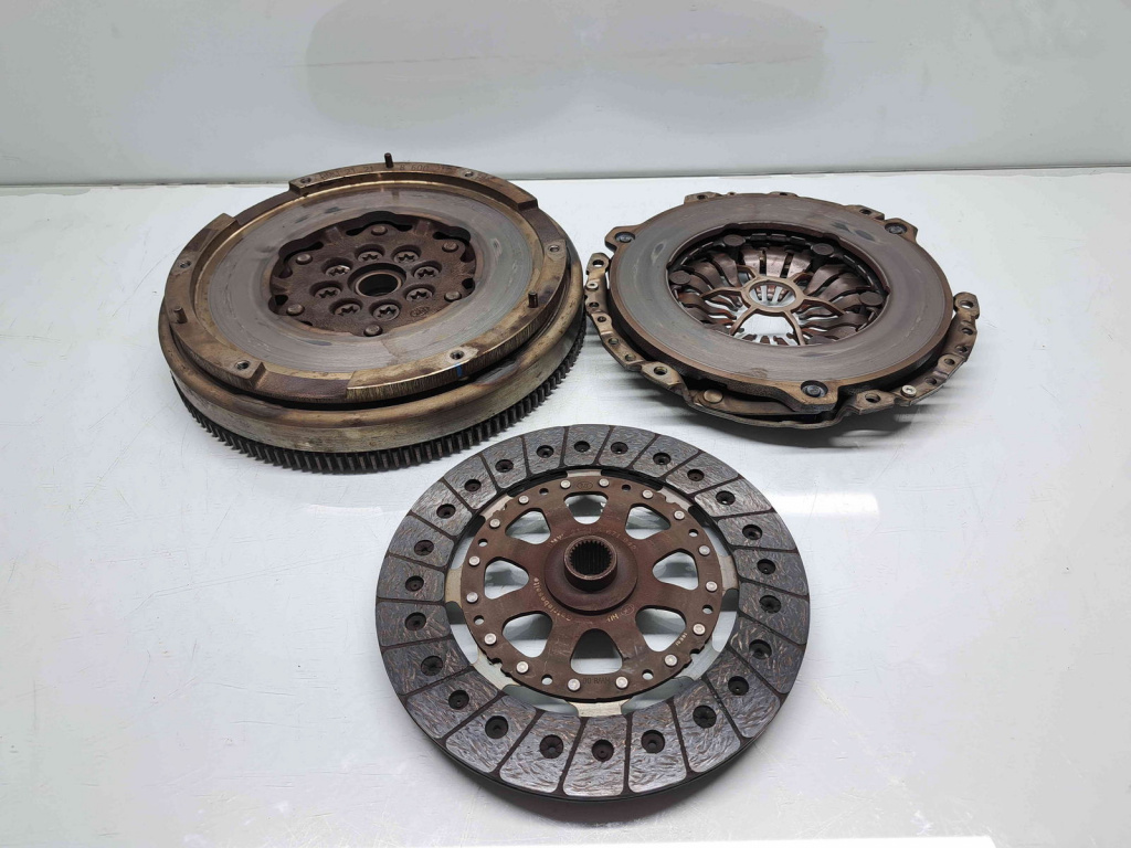 Kit ambreiaj volanta masa dubla Bmw X1 (F48) [Fabr 2016-2022] 8671944-01 2.0 B47 110KW / 150CP