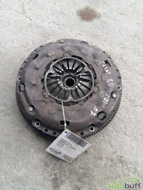 Kit Ambreiaj Volkswagen Passat B6 (2005-