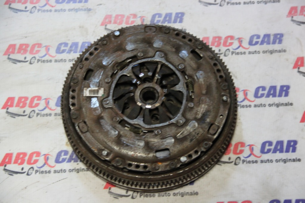 Kit ambreiaj VW Golf 5 2005-2009 1.9 TDI cod motor: BLS
