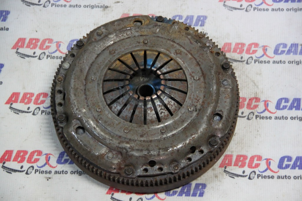 Kit ambreiaj VW Golf 6 1.6 TDI cod motor: CAY 2009-2013