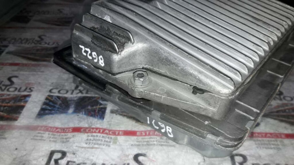 KIT Calculator Motor + Calculator suspensie BOSCH VOLVO 850 0 261 200 809 / 0261200809 / 9624518580 / 9401541 / 10094104104 / MP3 2 / MP320 261 200 809 / 0261200809 / 9624518580 / 9401541 / 10094104104 / MP3 2 / MP32