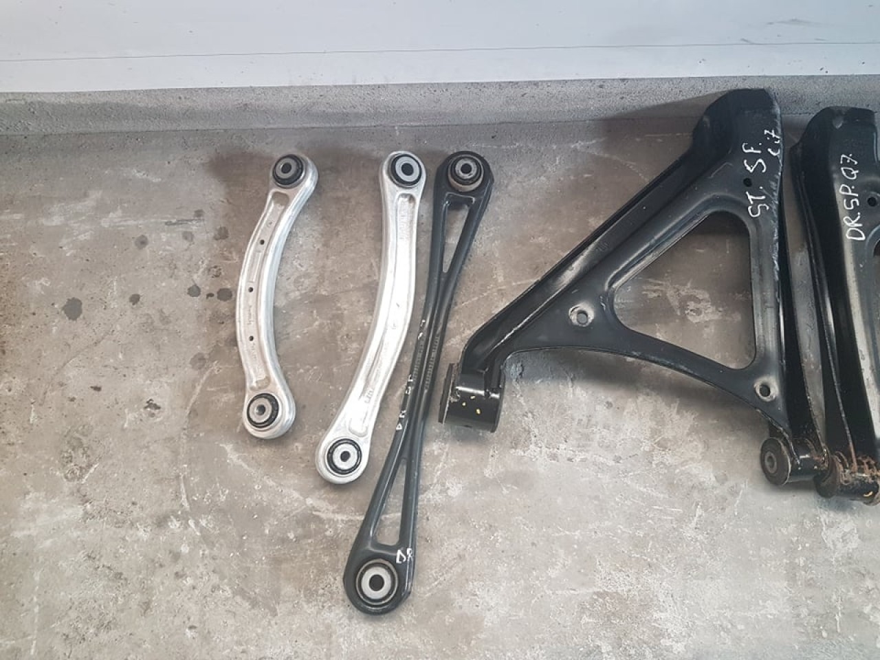 Kit complet brate spate audi q7 3.0 tdi casb 211 cai