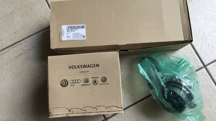 Kit Distributie + P. Apa 1.6 TDI CLHA * Original Vw * ( Model dupa 13' )