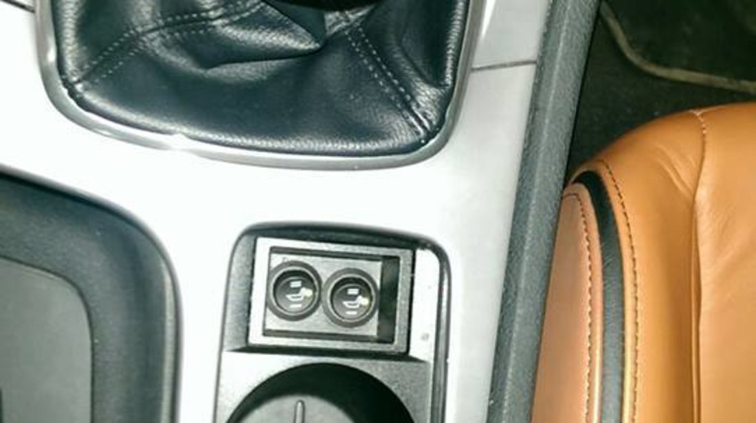 Kit Incalzire Scaune Carbon Butoane 2 Pozitii FORD Focus Mondeo Fiesta Kuga Transit Galaxy S Max Ka