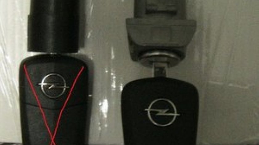 KIT incuietori cu chei cu inchidere centr. pt. Opel Astra H / Zafira B