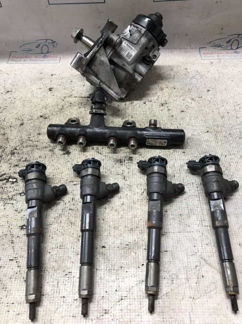 Kit injectie complet Dacia Duster 1.5 2015, 167007358R / 1752153464 / H8201108033
