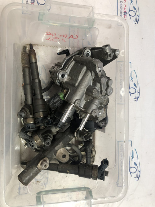 Kit injectie complet Renault Captur 1.5 Motorina 2010, 0445110485 / 167001056R / 175215346R