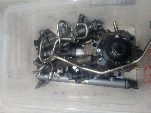 Kit injectie complet Renault Scenic 1.6 Motorina 2012, 8201055367 / 0445110414 / 167002972R / 175216...