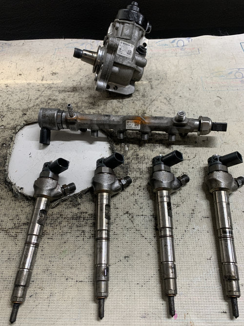 Kit injectie complet Skoda Kodiaq 2.0 Motorina 2019, 04L130755E / 04L089G / 04L130277AC