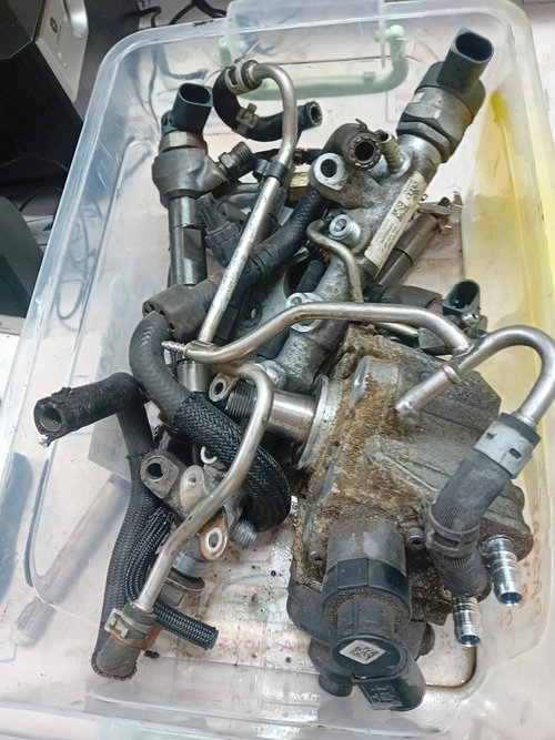 Kit injectie complet Volkswagen Passat B7 2.0 Motorina, 03L130277J / 03L130089J / 03L130755AC