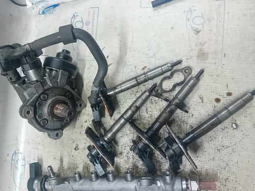 Kit injectie complet Volkswagen Tiguan 2.0 2008, 03L130277 / 03L130089 / 03L130755AC