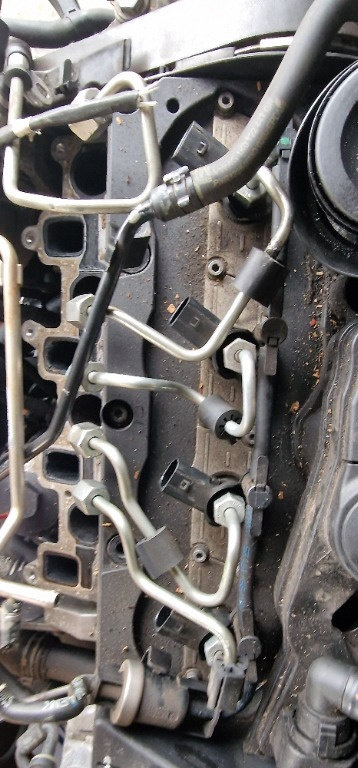 Kit Injectoare cu Pompa Inalta Rampa Vw Passat B6 2.0TDI CBAB CBBB 140 si 170CP