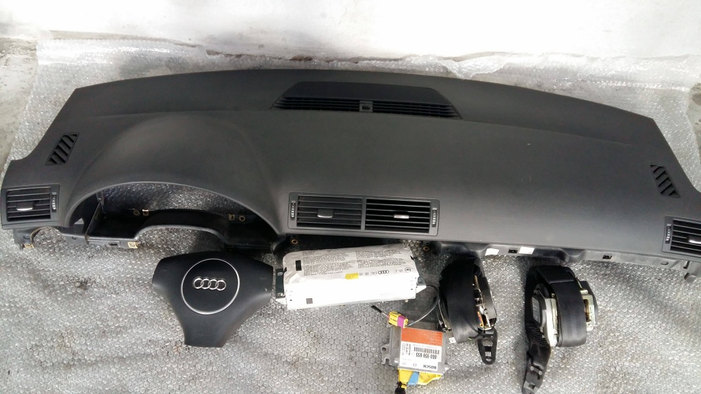Kit plansa bord audi a4 b6 2000-2004