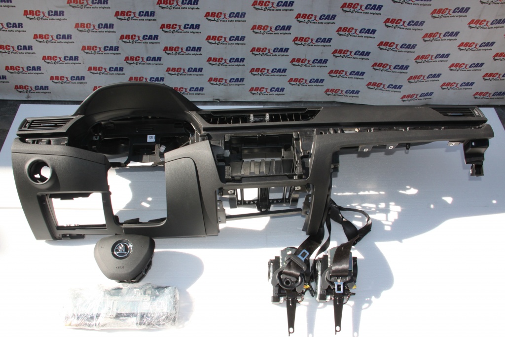 Kit plansa bord Skoda Superb 3 model 2018