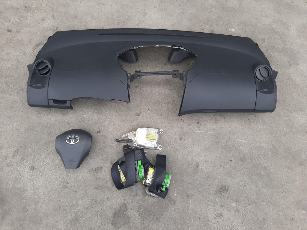 Kit plansa bord toyota yaris p9