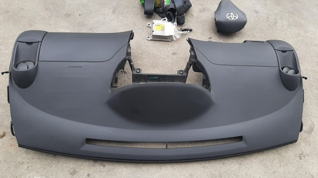 Kit plansa bord toyota yaris p9