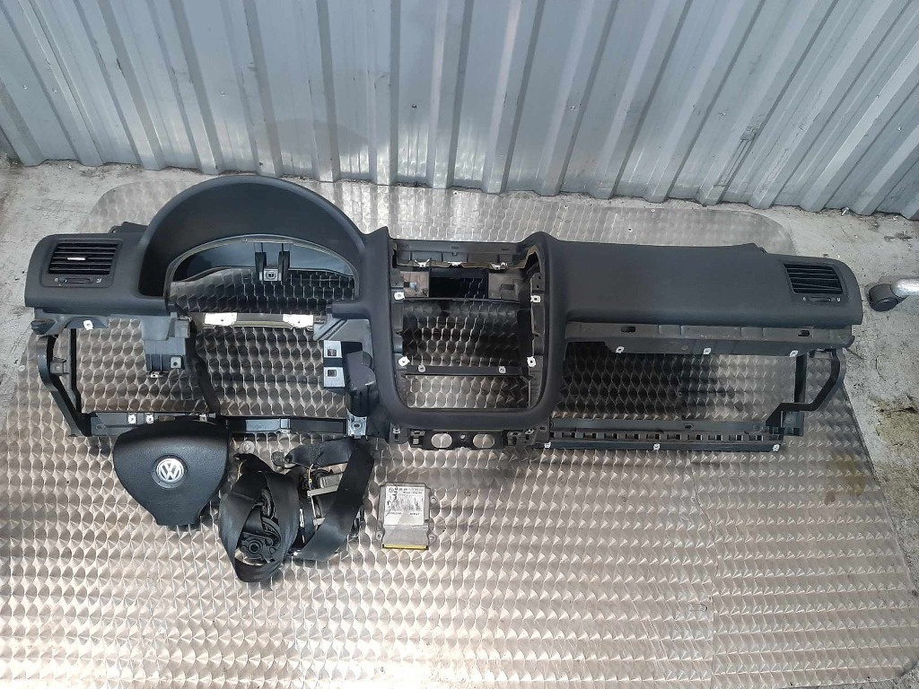 Kit plansa bord vw golf 5
