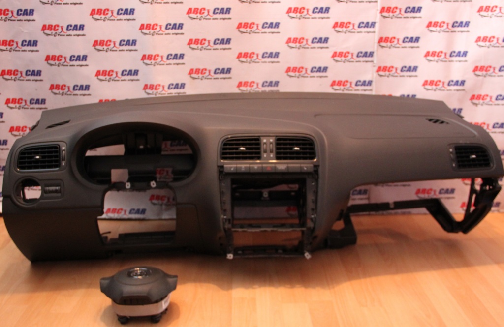 Kit plansa bord VW Polo 6R model 2008 -2014