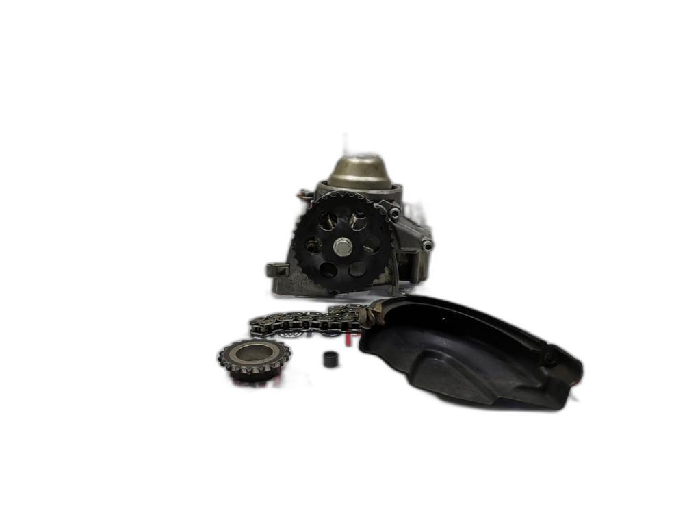 Kit pompa ulei Skoda Fabia (6Y2) Hatchback 1.2 6v BMD 2005 SKODA FABIA (6Y2) [ 1999 - 2008 ] OEM 03E115121D