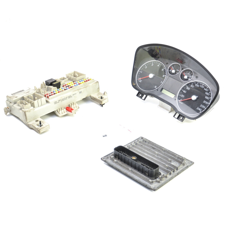 Kit Pornire Calculator Motor,ceas Bord,CHIP Cheie,panou Sigurante Ford C-MAX 1 2003 - 2010 Benzina 3M5112A650FE, 3M51-12A650-FE, 3M51-12A650, 3M5112A650, S118934002E, E11 I-00 2081, 3M5T14A073DF, 3M5T-14A073-DF, 3M5T-14A073, 3M5T14A073, 519027312, 00