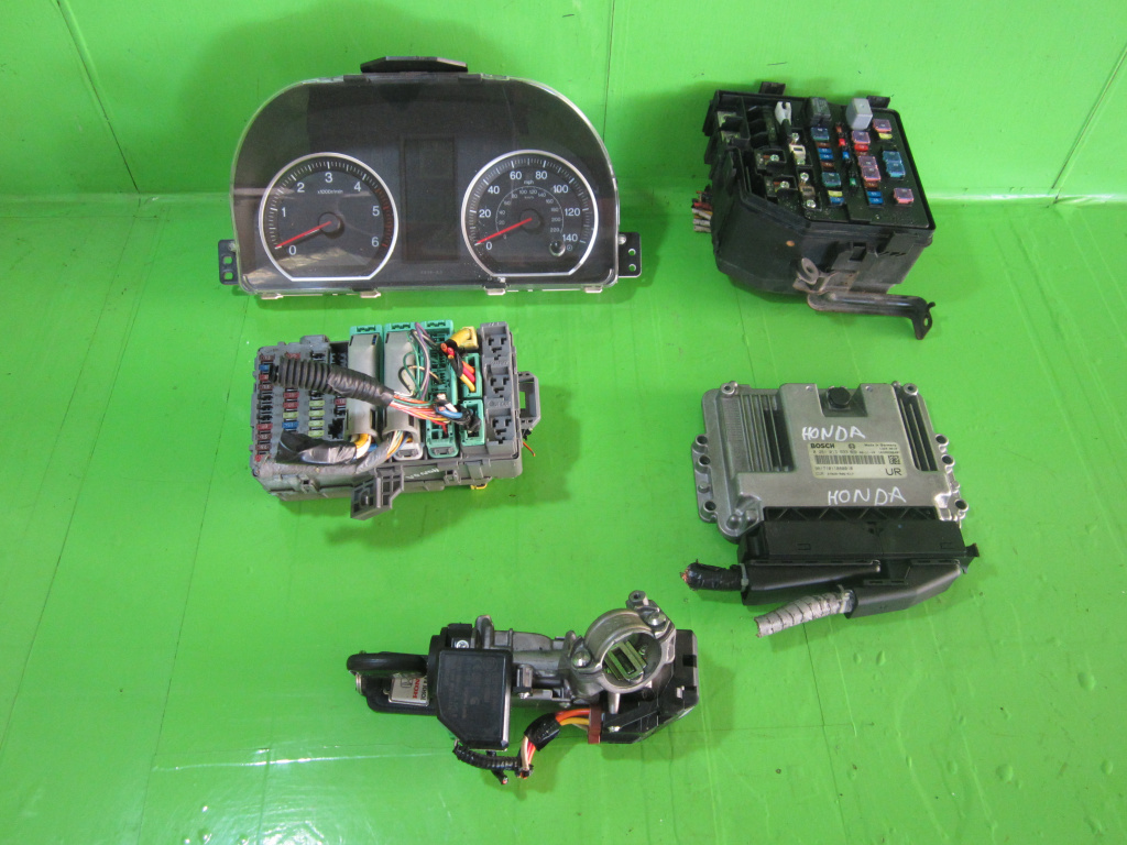 KIT PORNIRE / CALCULATOR MOTOR / ECU HONDA CR-V 3 2.2 i-CTDi 4x4 FAB. 2006 - 2009 ⭐⭐⭐⭐⭐