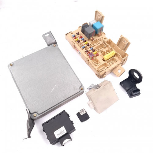 Kit Pornire Calculator Motor,imobilizator,contact Cu Cheie,panou Sigurante Toyota AVENSIS (T25) 2003...