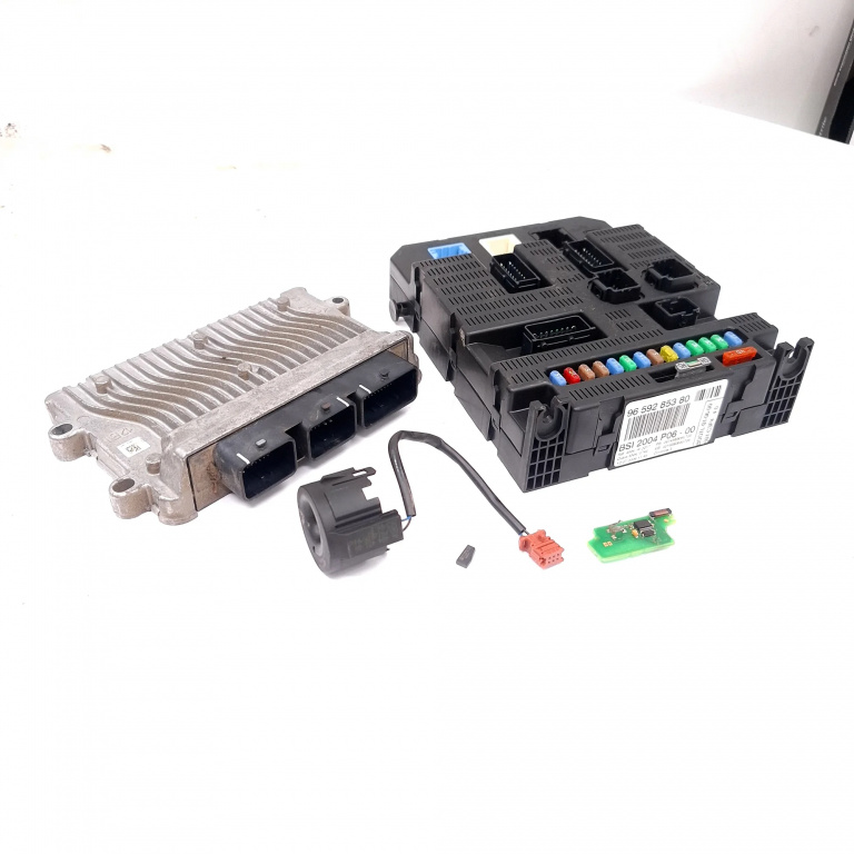 Kit Pornire Citroen C3 1 (Fc) 2002-2010 1.1 I Hfx (Tu1A) Benzina Bsi Calculator Motor Chip Cheie Contact Cu Cheie Imobilizator Panou Sigurante 215857854A, Sw9661961280, Hw9651696680, 9659285380, S01C3P440, 9648445180, 216766523C, 313002268, Pcf7936As