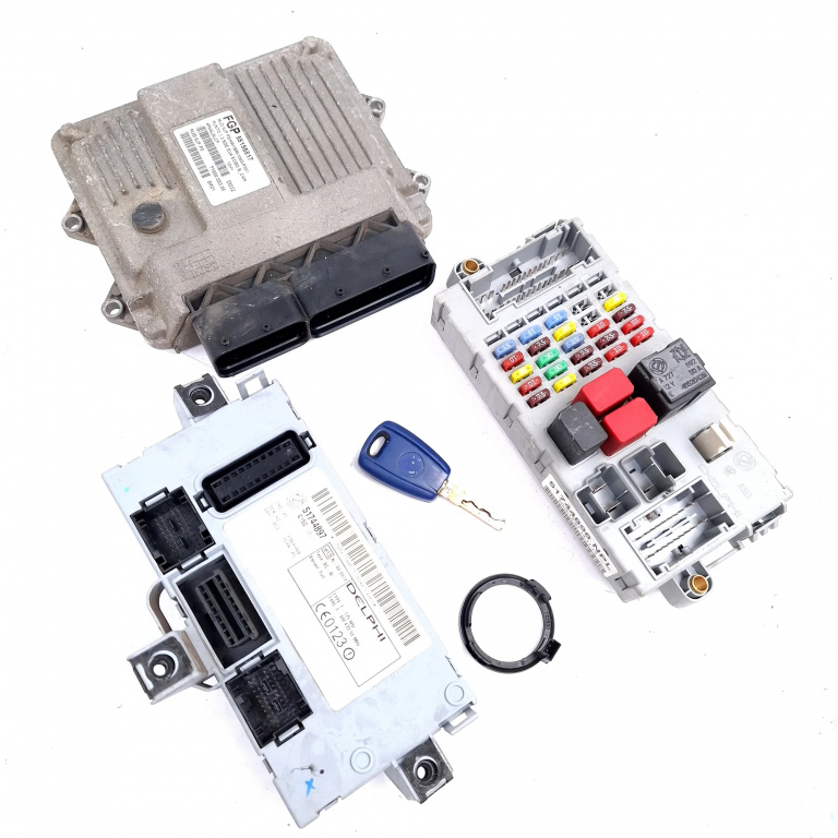 Kit Pornire Fiat Punto (188) 1999-2010 1.3 Jtd 16V 188 A9.000 Motorina Calculator Motor Cheie Chip Cheie Imobilizator Panou Sigurante 55195817, 51744898, 46520600, 7160005300, 51744897, 1065P351, 4R6Sl9Lcf, 0364068, E13Ai000072, C1505637H053530140364