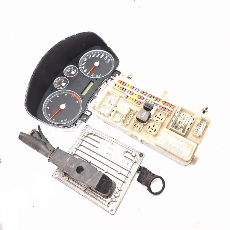 Kit Pornire Ford C-Max 1 2003-2010 1.6 Ti Hxda Benzina Calculator Motor Ceas Bord Cititor Cheie Imobilizator Panou Sigurante 3M5F10A855A, 5M5112A650Hg, 3M5F-10A855-A, S118944001, 4M5T10849, Ce06820, J3Ac, Vp2S6F15607Bc, 2S6T15607Bc, E11I000012, Au662